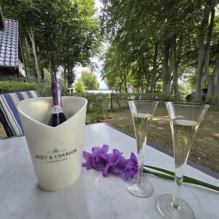 Plau Am Direkt Am Σπίτι διακοπών *